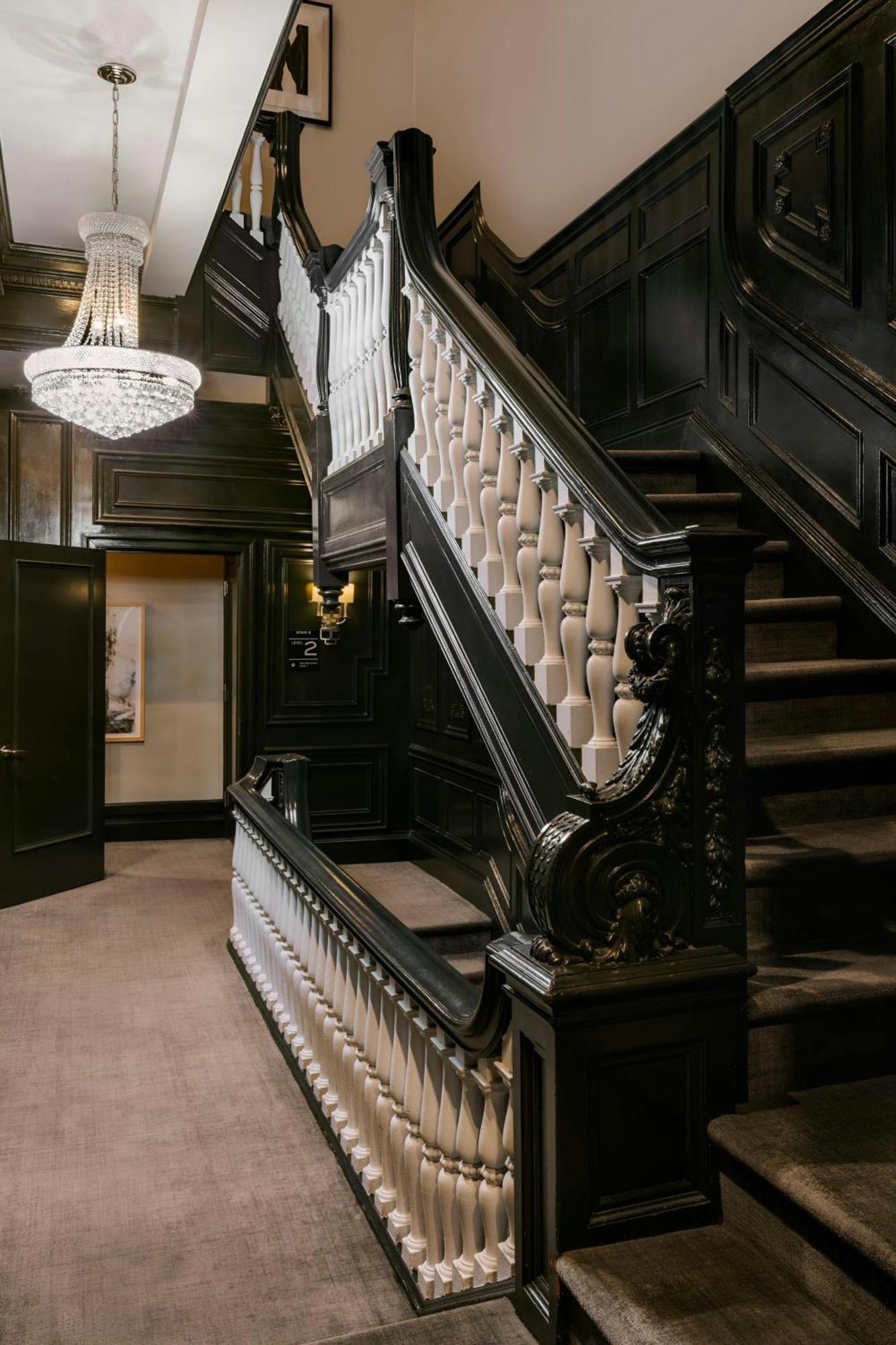 No. 284 Back Bay Hotel, Sonder 4*